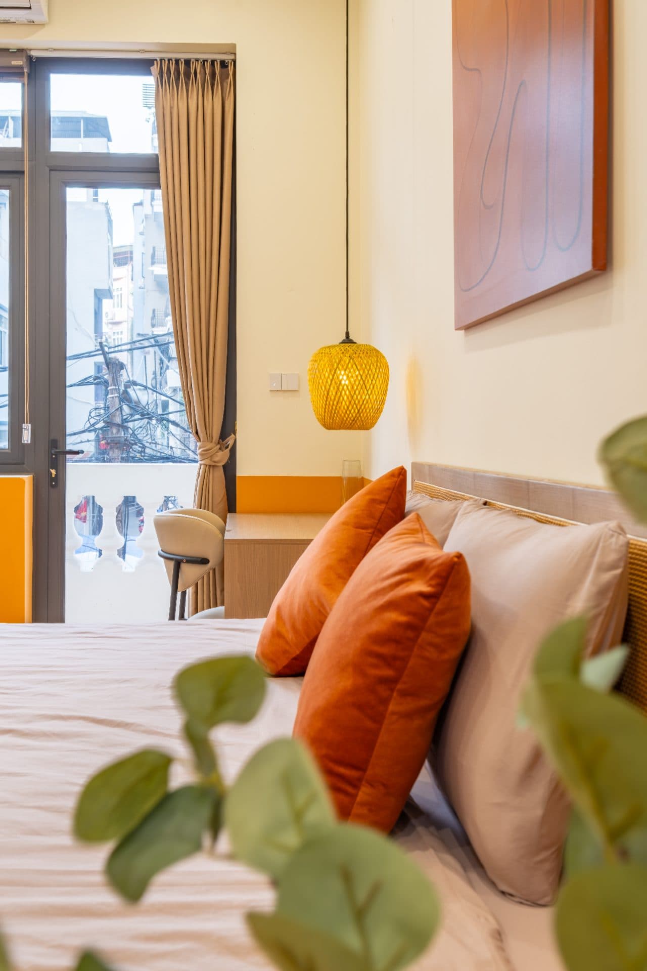 Cozy studio apartment on Vong Thi street
