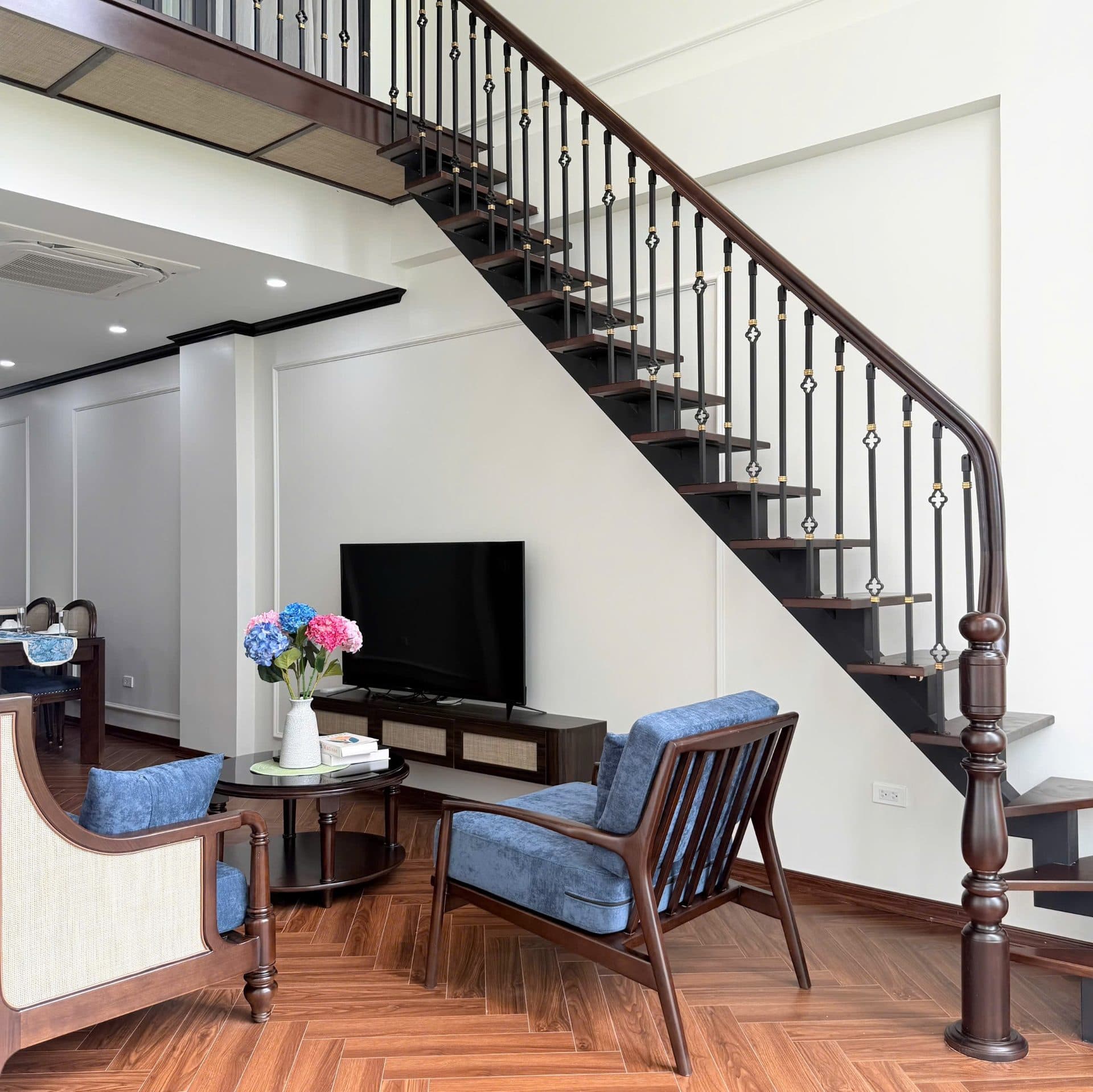 1 Bedroom Duplex in Truc Bach, Ba Dinh