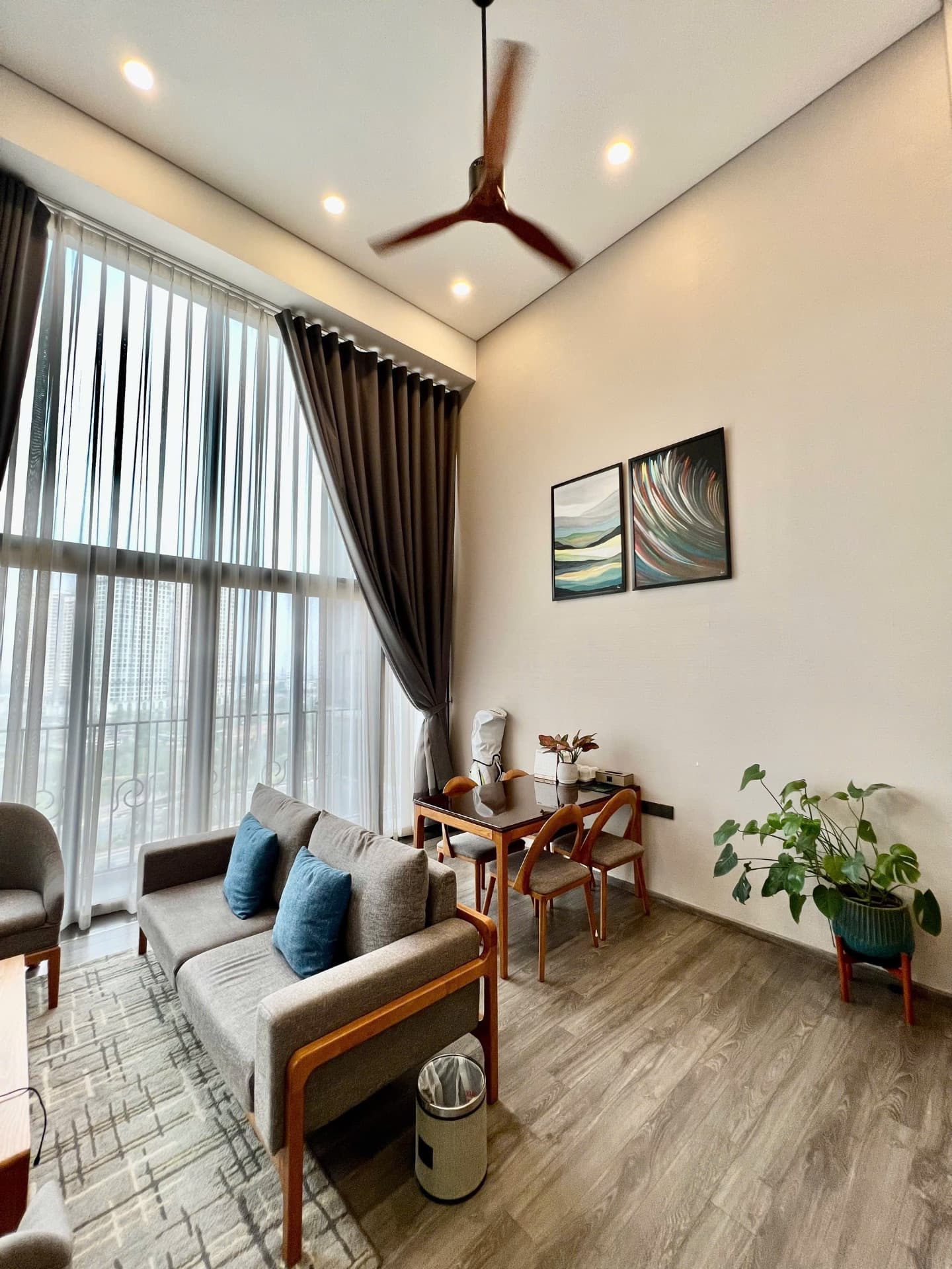 2-Bedroom Apartment for Rent at PentStudio West Lake – 92m², 9th Floor