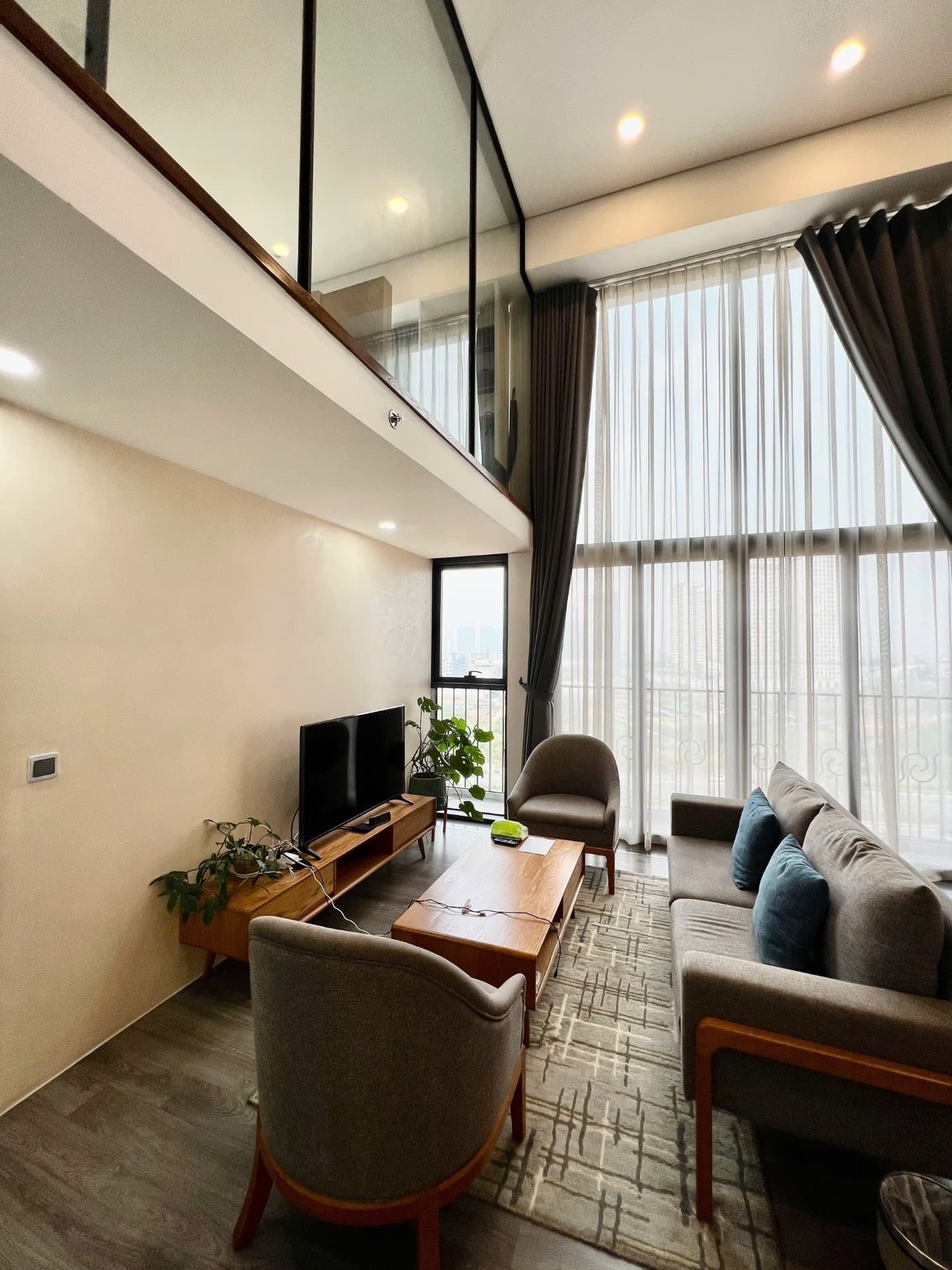 2-Bedroom Apartment for Rent at PentStudio West Lake – 92m², 9th Floor 2