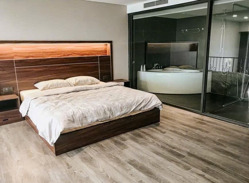 High-Floor 1-Bedroom Apartment for Rent at PentStudio West Lake – 76m² with Lake & River Views 2
