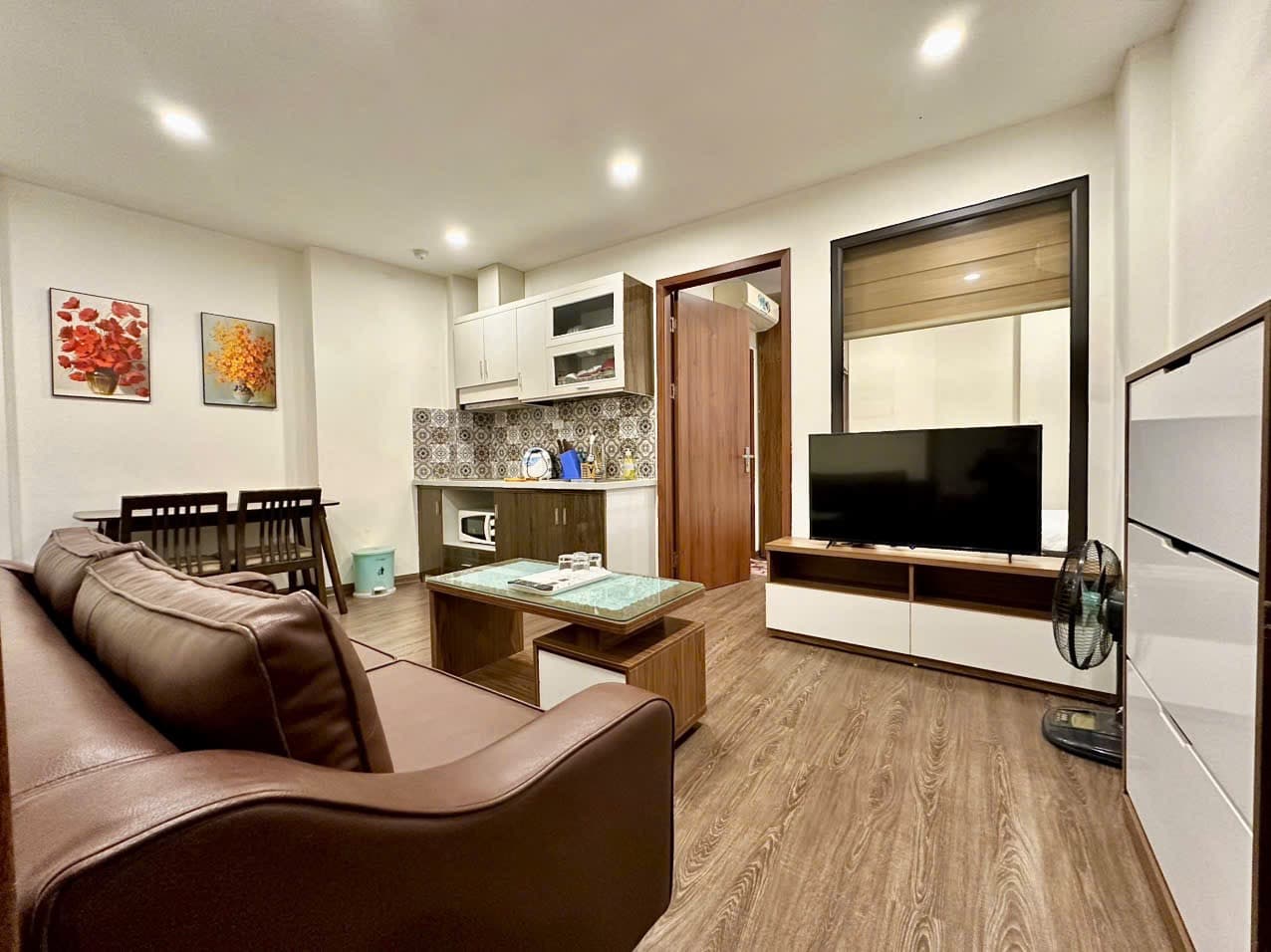 Furnished 2-Bed Apartment for Rent in Giảng Võ, Hanoi 2