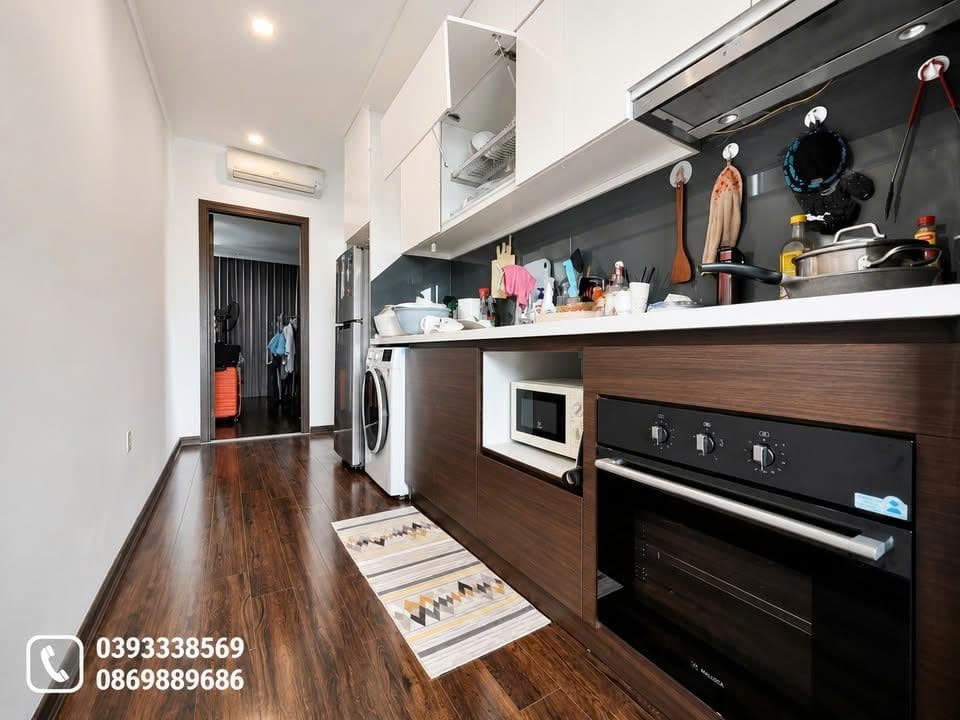 Balcony 1-Bed Apartment for Rent in Dong Da, Hanoi 2
