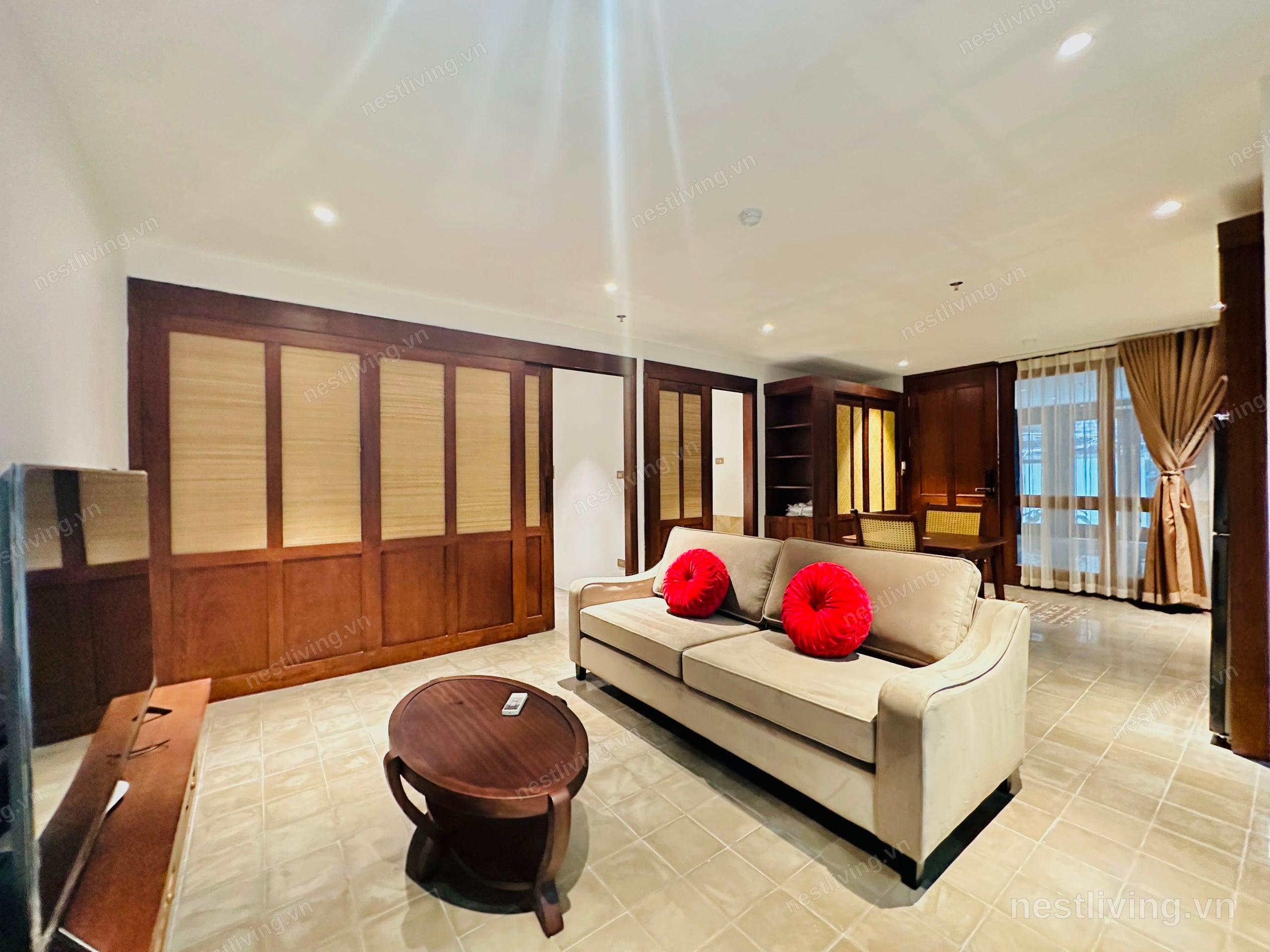 Balcony 1-Bed Apartment for Rent in West Lake, Hanoi