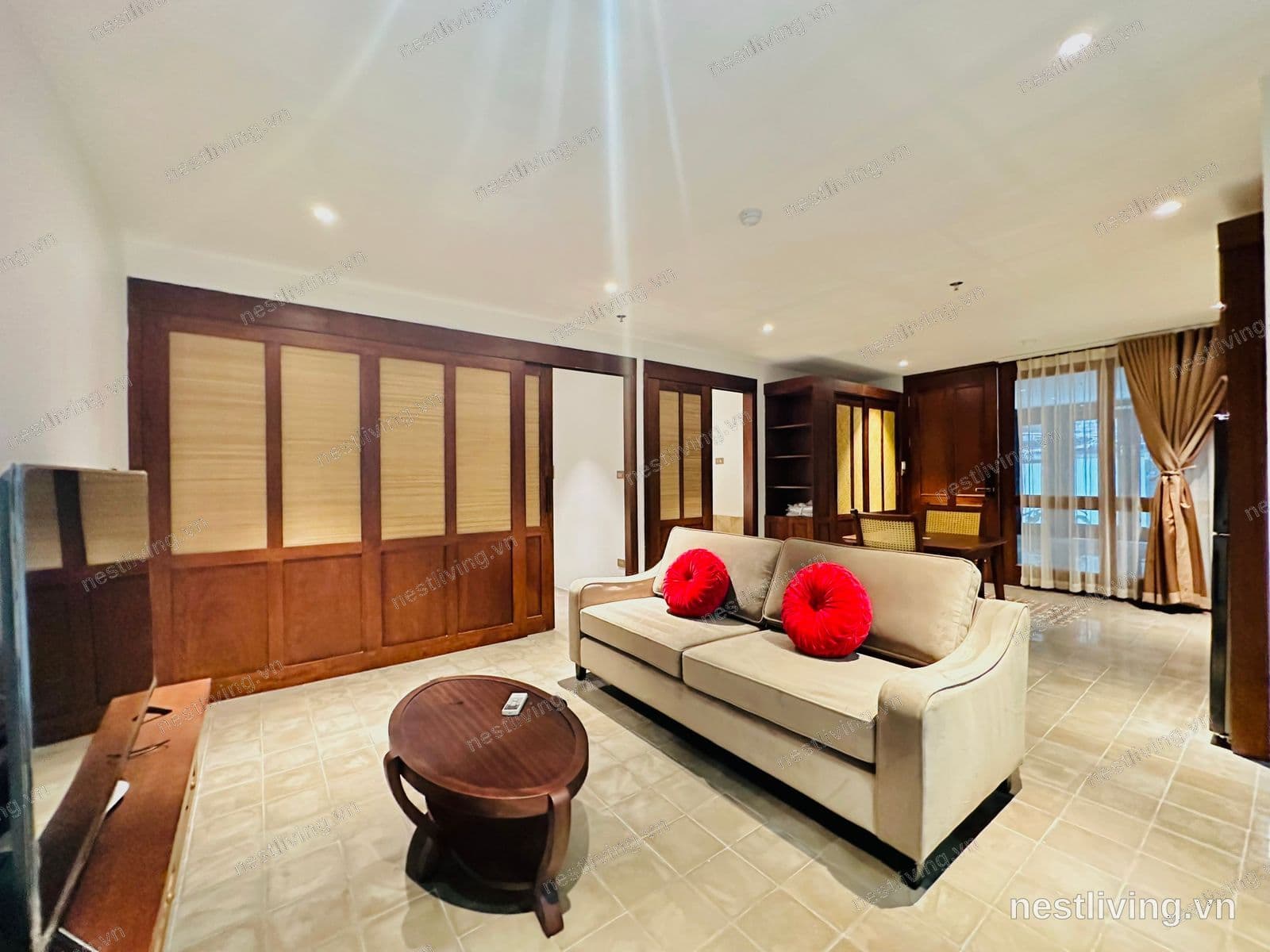 Balcony 1-Bed Apartment for Rent in West Lake, Hanoi