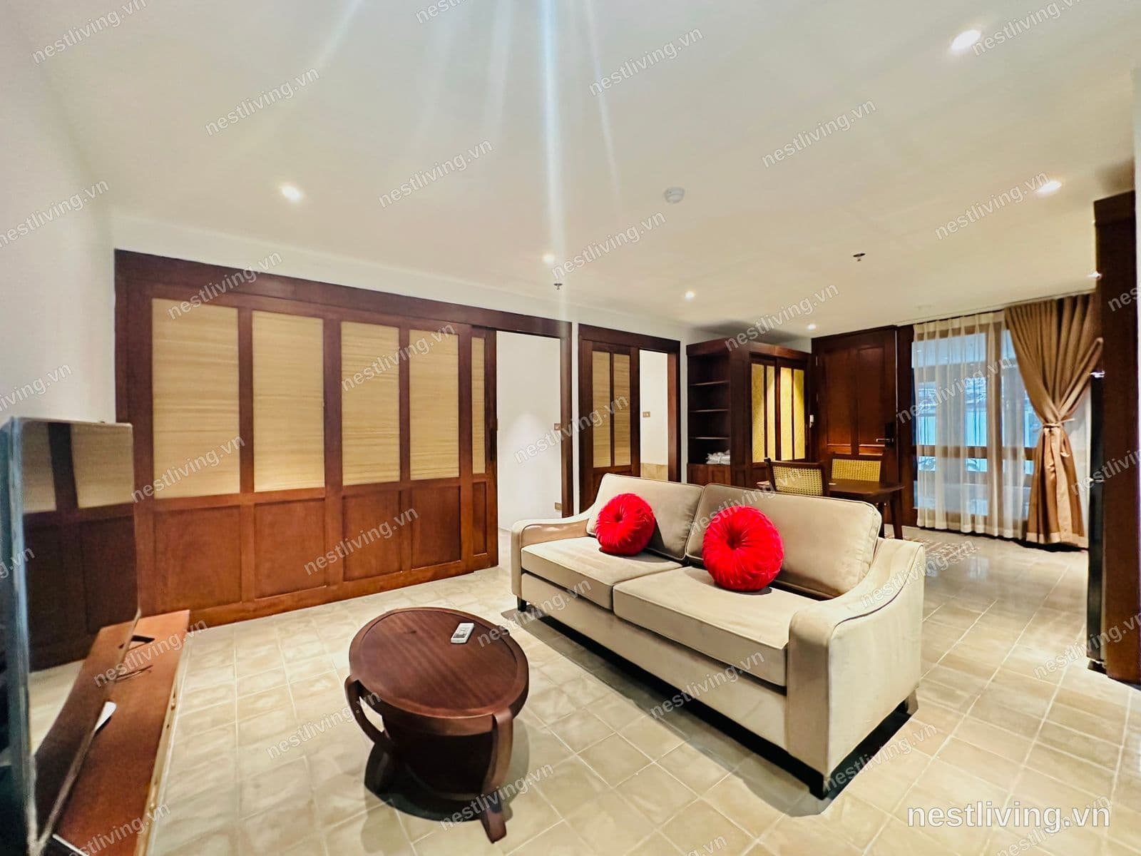 Balcony 1-Bed Apartment for Rent in West Lake, Hanoi