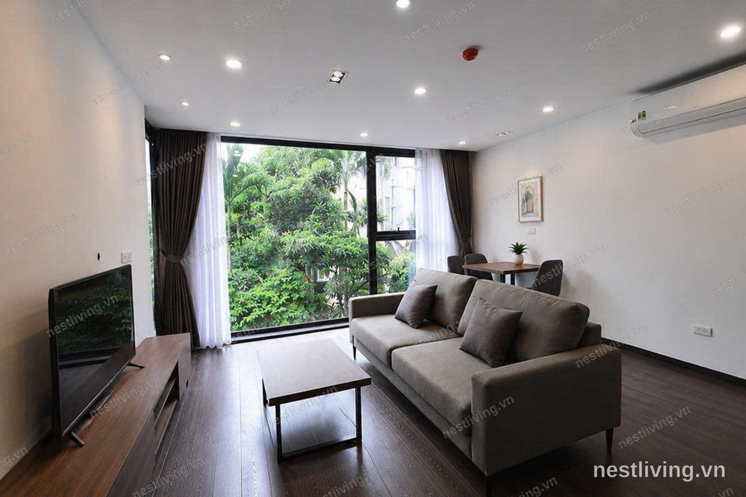 Balcony 1-Bed Apartment for Rent in West Lake, Hanoi
