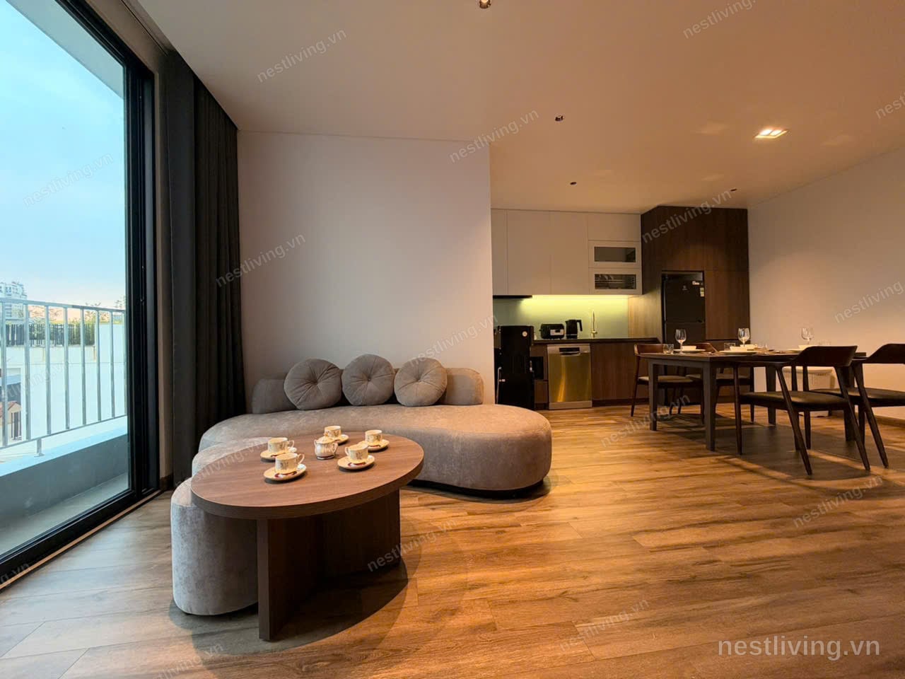 Balcony 2-Bed Apartment for Rent in West Lake, Hanoi