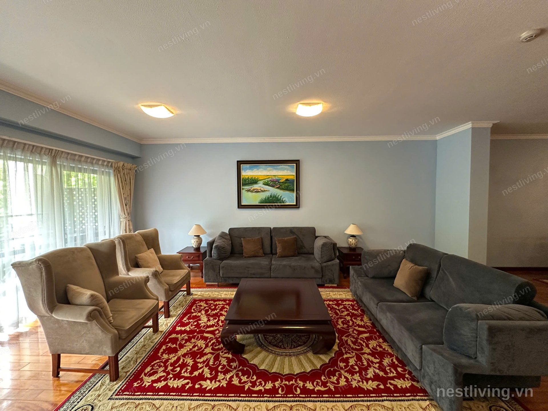 Balcony 3-Bed Apartment for Rent in Old Quarter, Hanoi