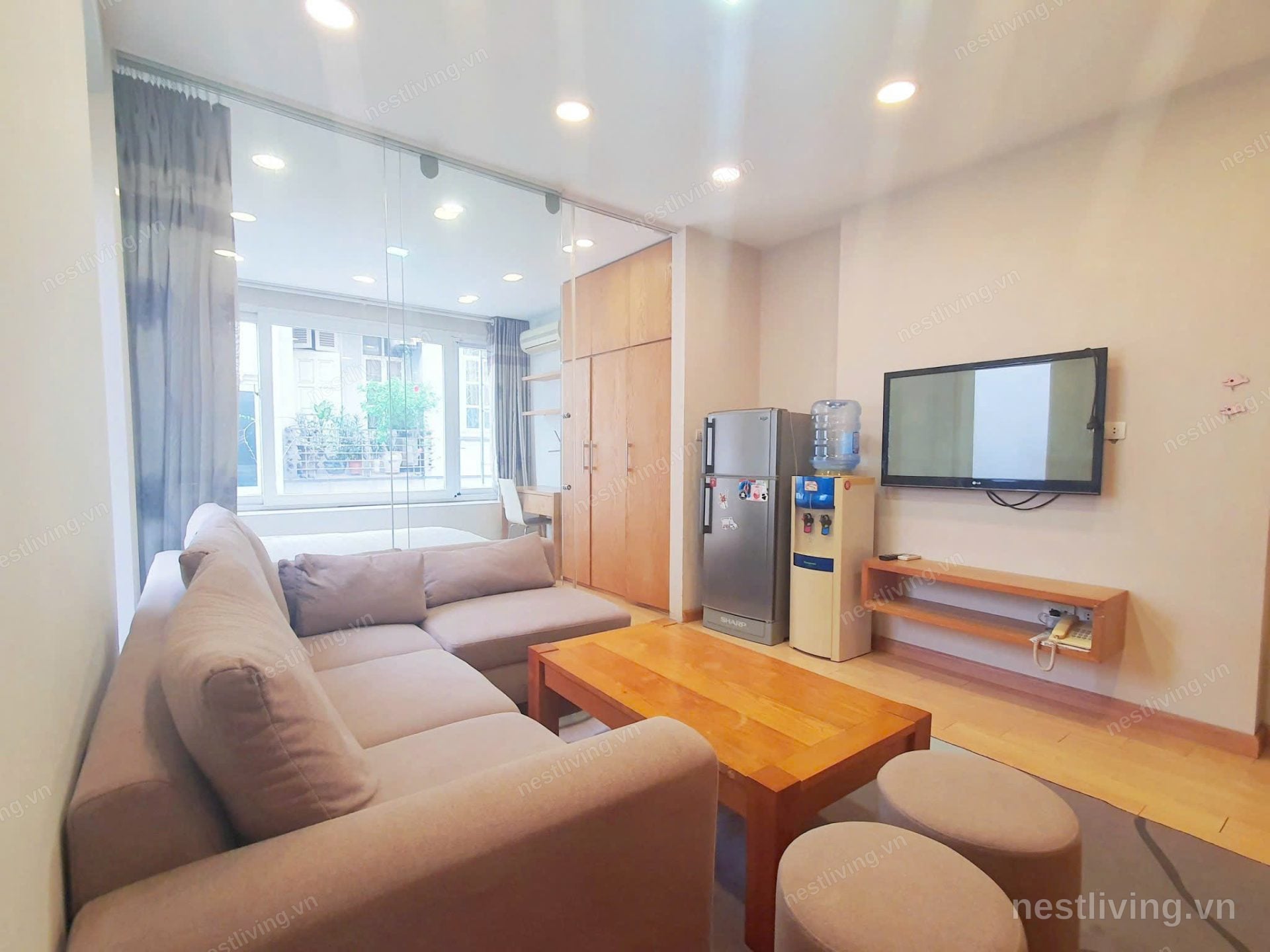 Balcony 1-Bed Apartment for Rent in West Lake, Hanoi