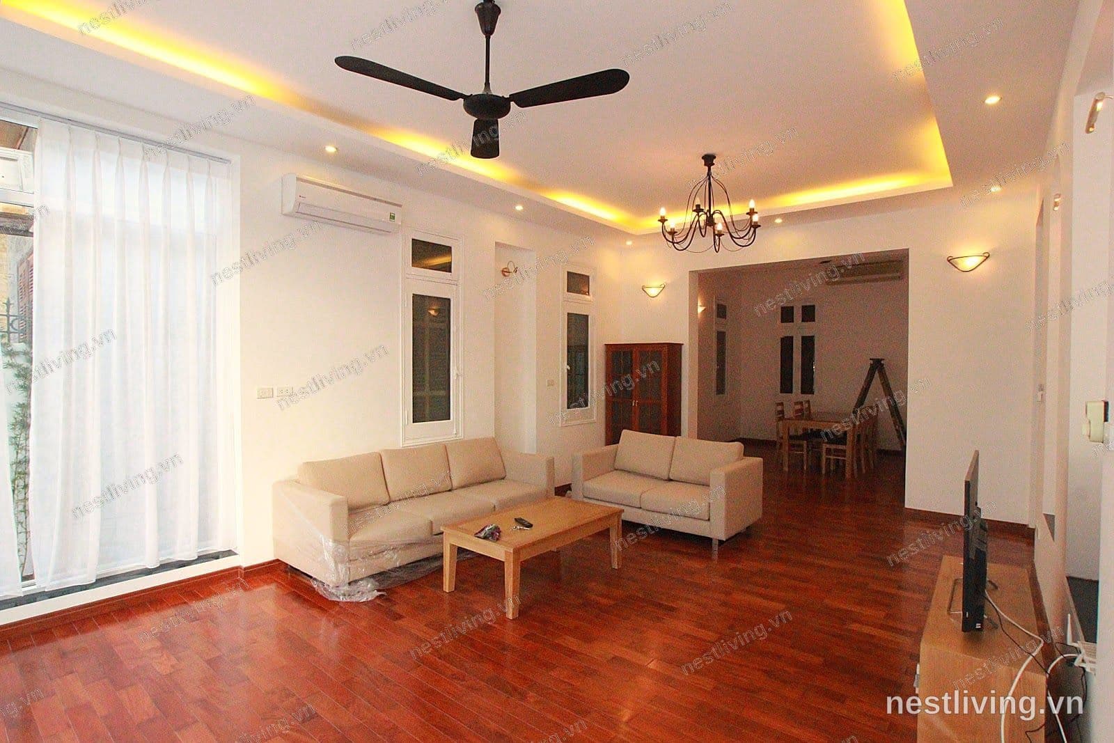 Balcony 4-Bed House for Rent in West Lake, Hanoi