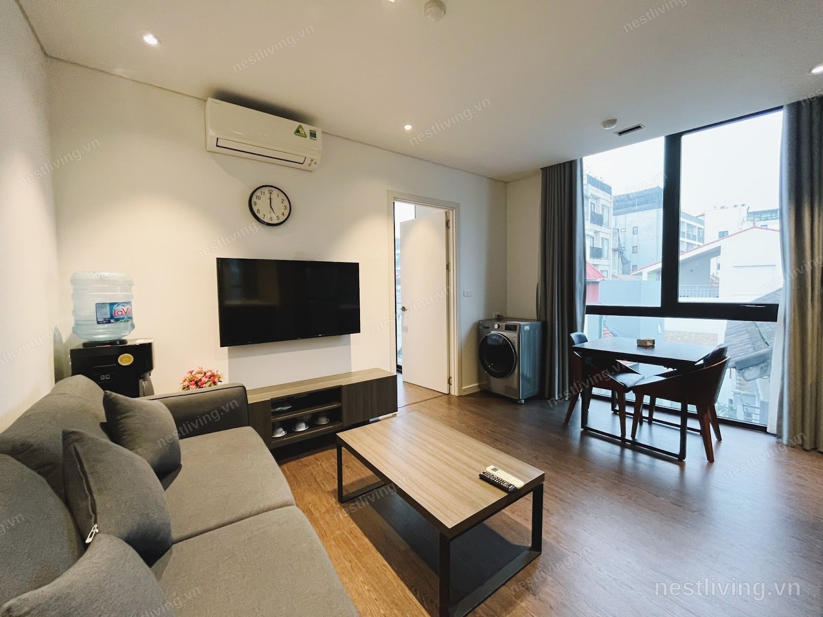 Balcony 1-Bed Apartment for Rent in West Lake, Hanoi