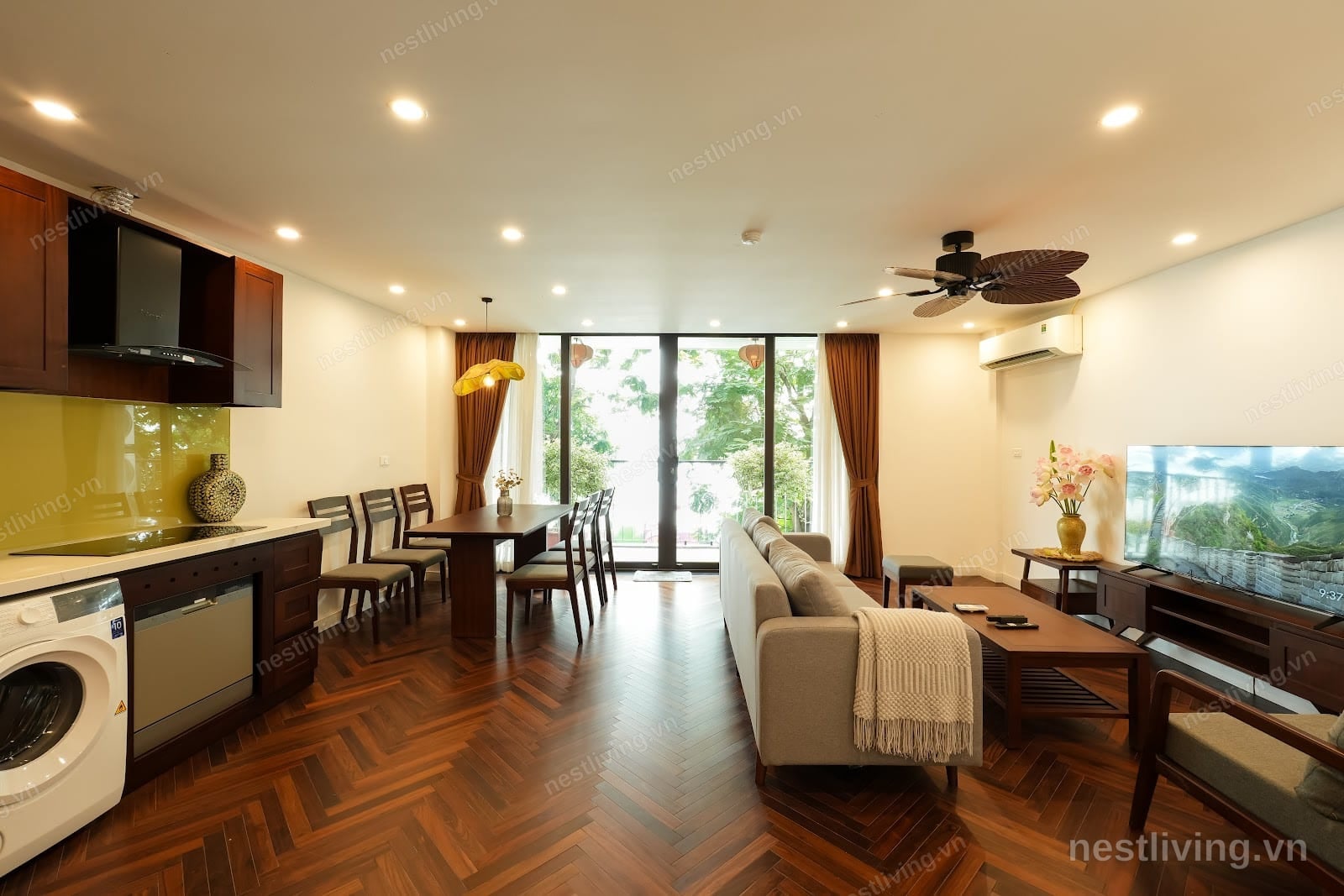 3-Bed Apartment with Lake View for Rent in West Lake, Hanoi