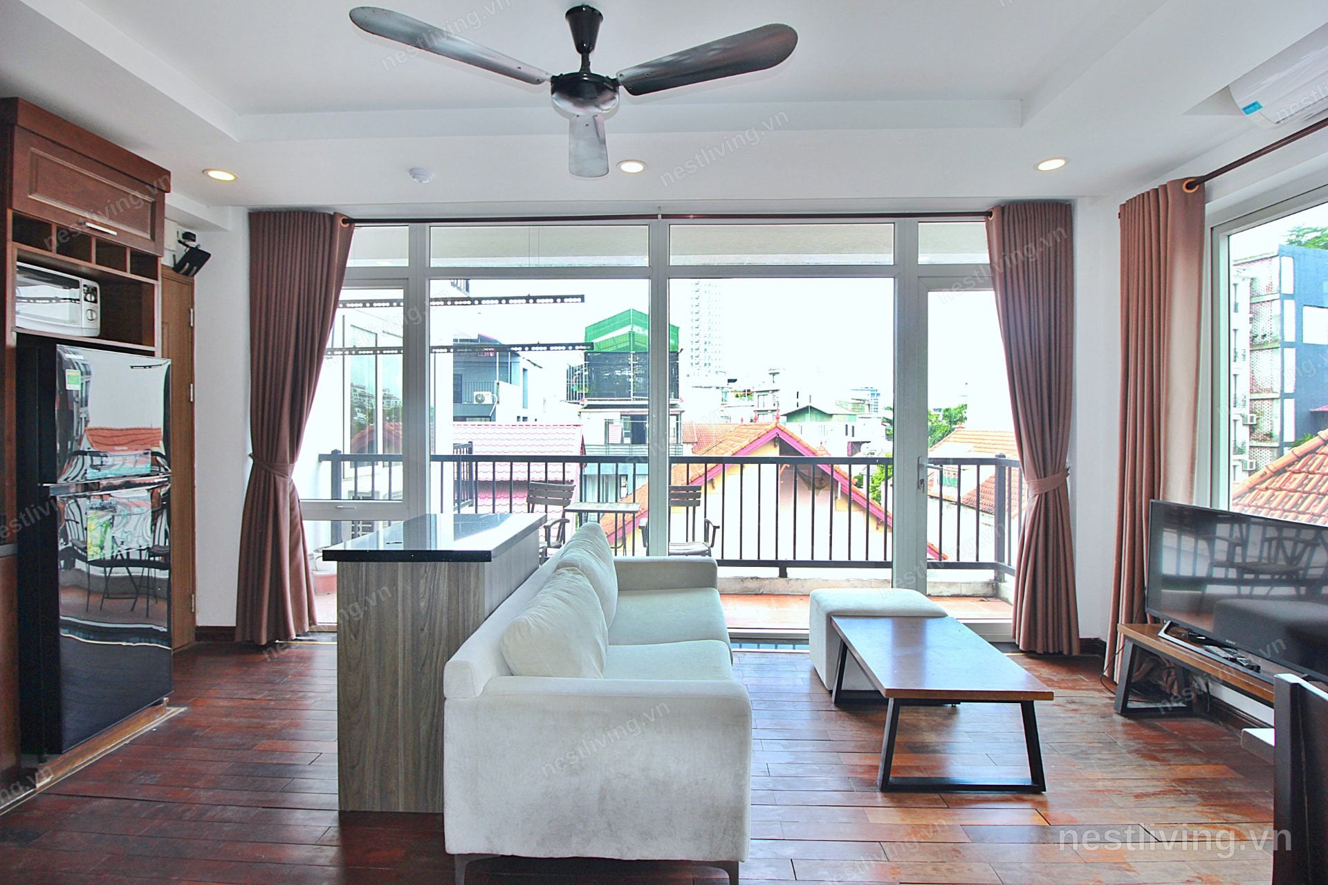 1-Bed Apartment with Balcony for Rent in West Lake, Hanoi