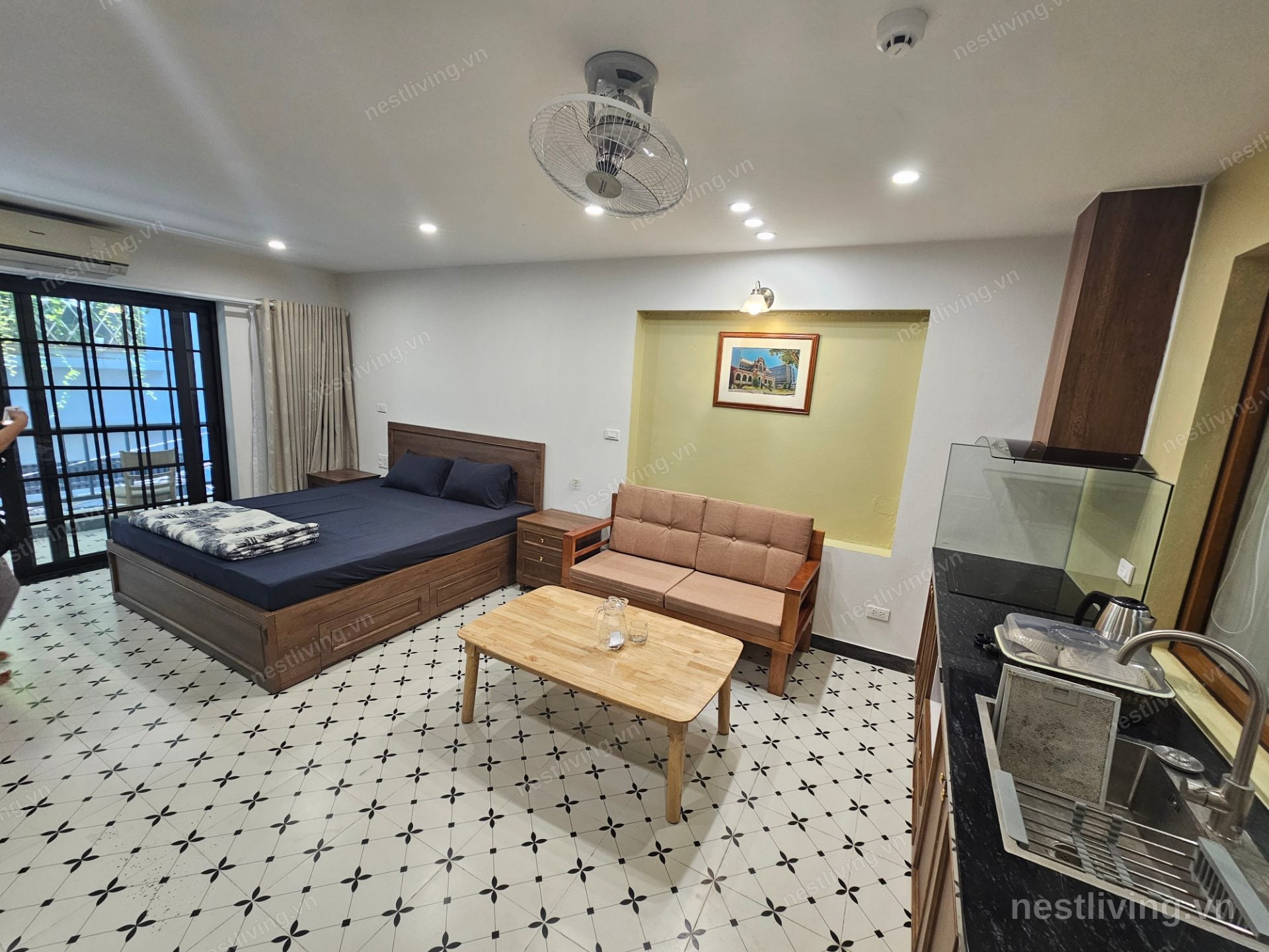Balcony Studio for Rent in West Lake, Hanoi
