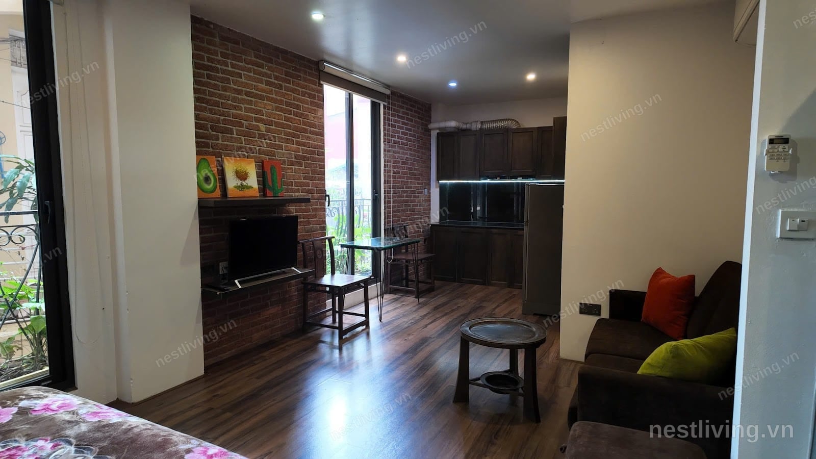 Balcony Studio for Rent in West Lake, Hanoi