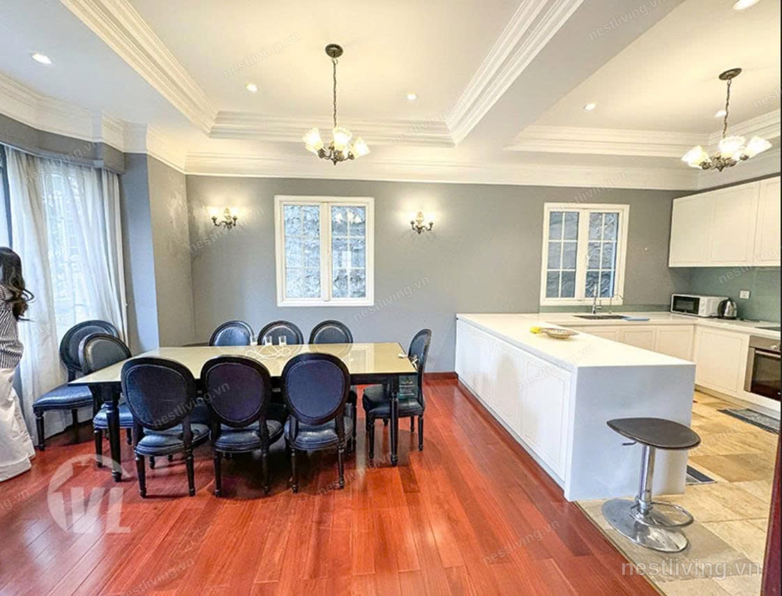 4-Bed House with Balcony for Rent in Long Bien, Hanoi