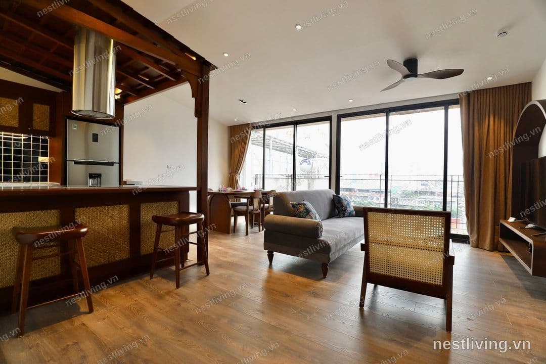 Balcony 2-Bed Apartment for Rent in Ba Dinh, Hanoi