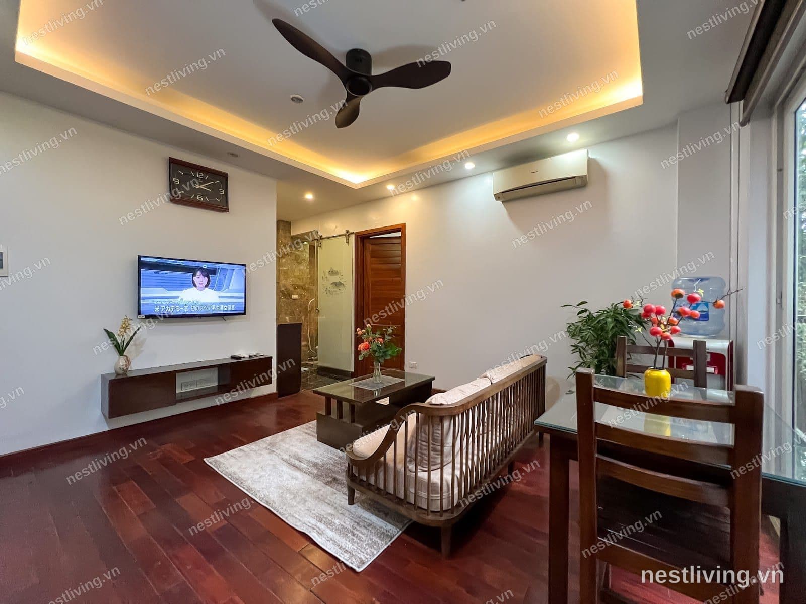 Balcony 1-Bed Apartment for Rent in Ba Dinh, Hanoi