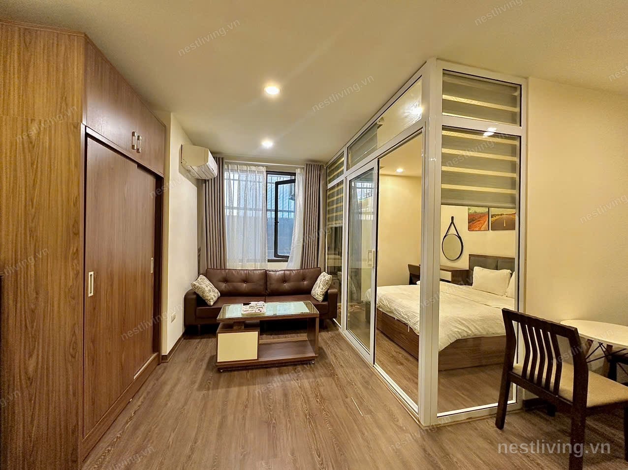 Balcony 1-Bed Apartment for Rent in Ba Dinh, Hanoi