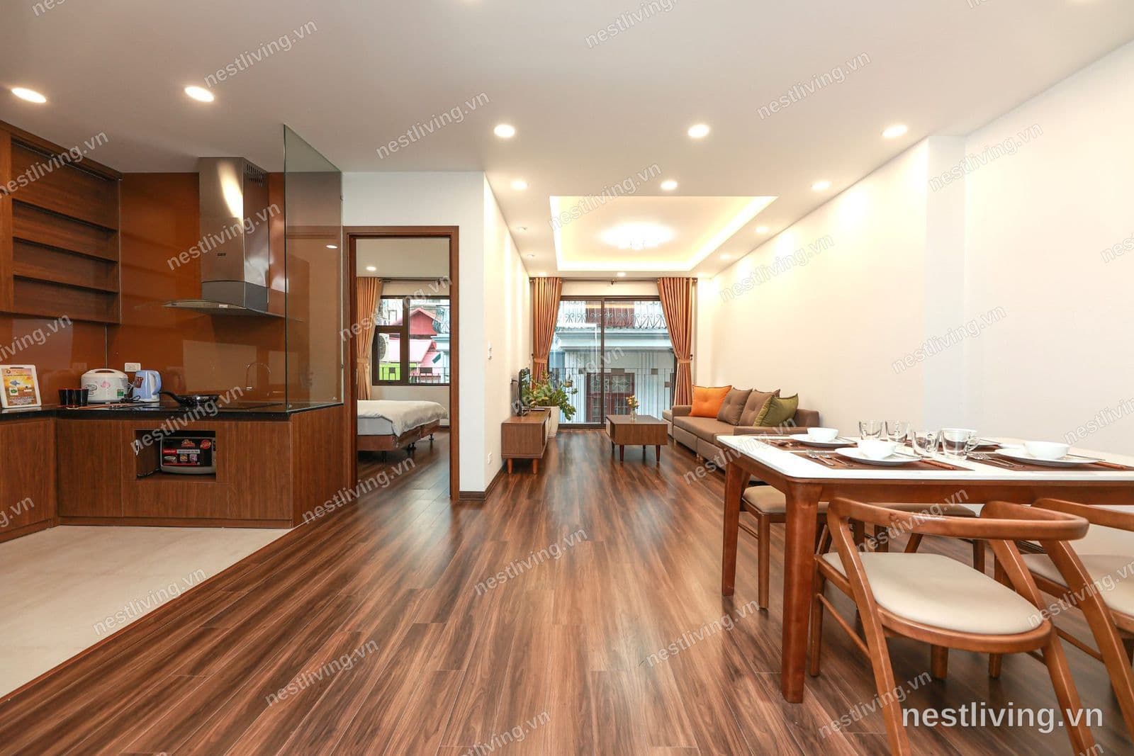 Balcony 2-Bed Apartment for Rent in West Lake, Hanoi