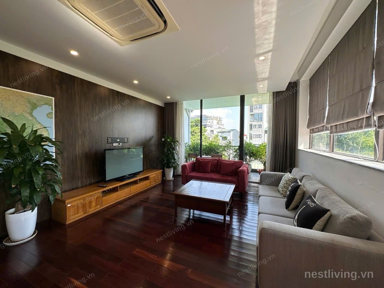 City View 4-Bed Apartment for Rent in West Lake, Hanoi