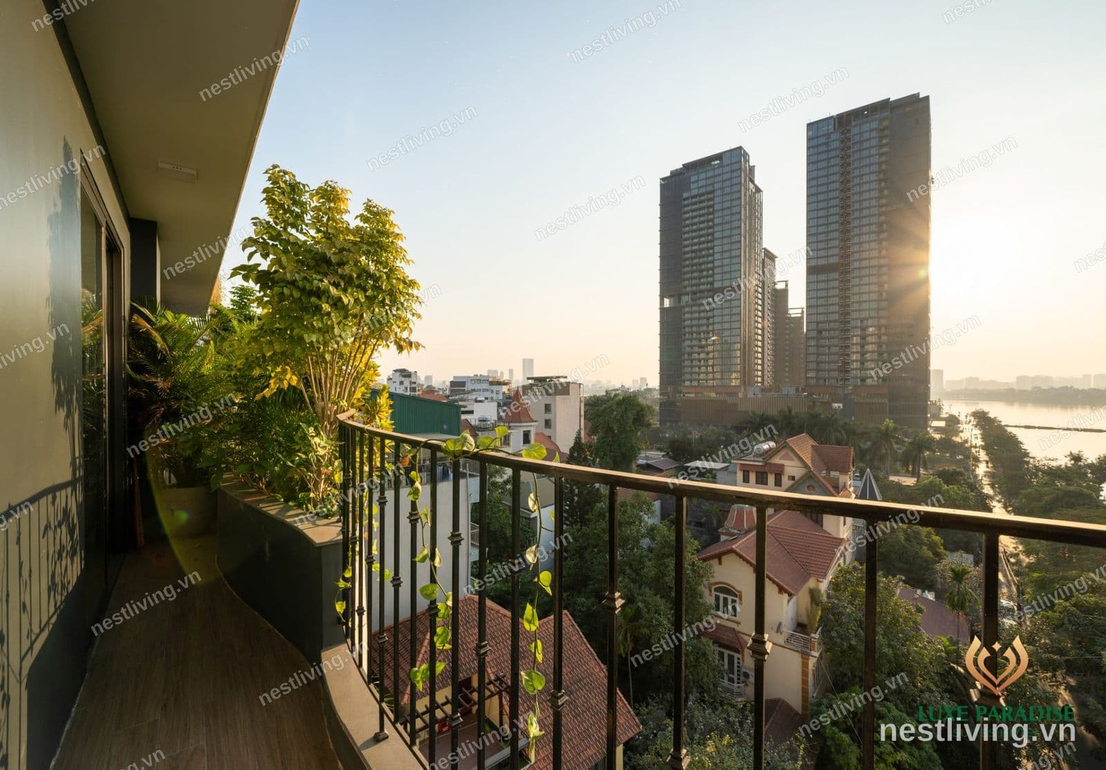 Lake View 2-Bed Apartment for Rent in West Lake, Hanoi