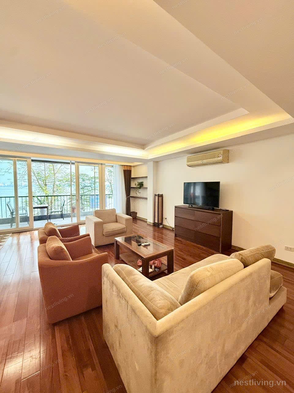 Lake View 2-Bed Apartment for Rent in West Lake, Hanoi