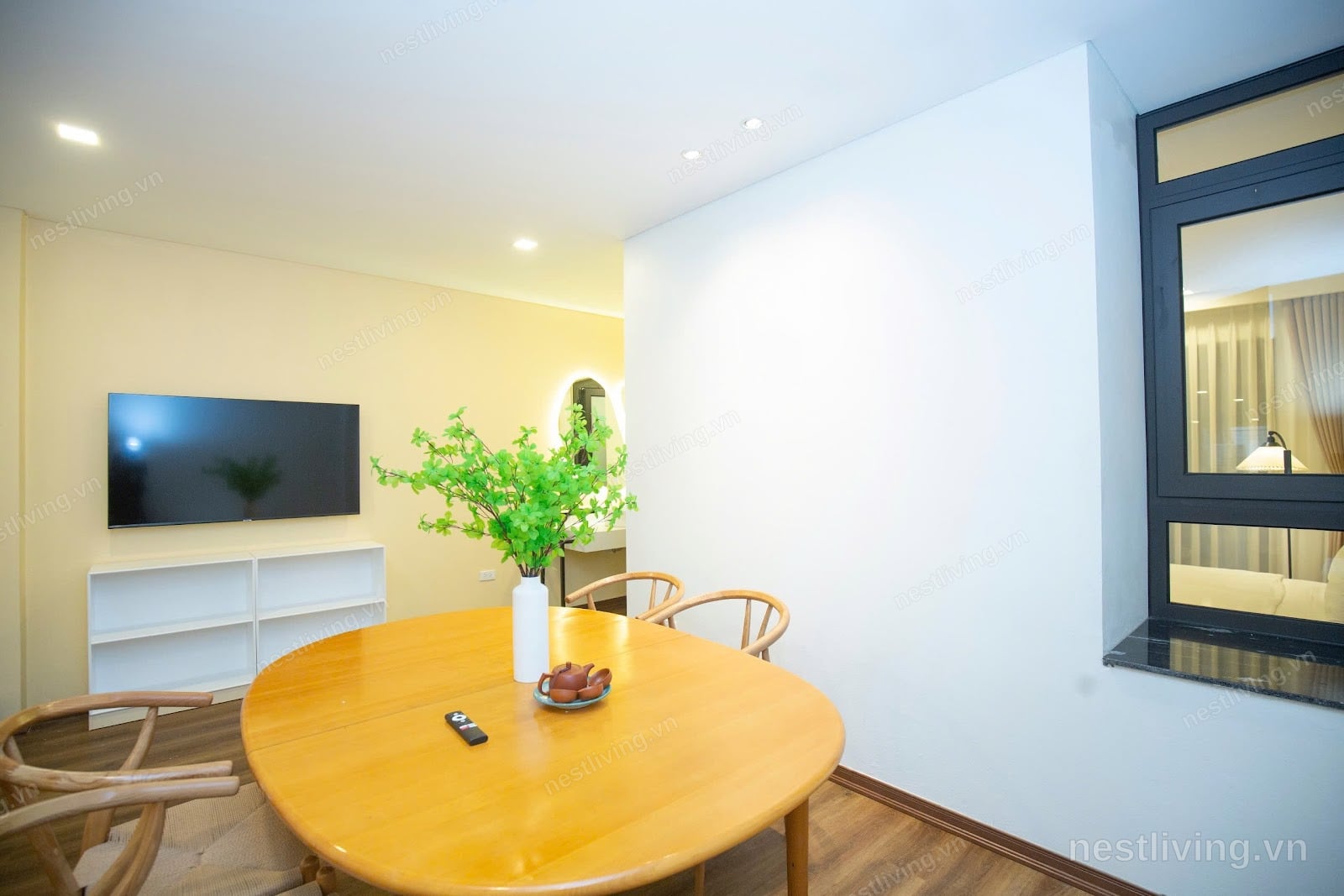Balcony 1-Bed Apartment for Rent in West Lake, Hanoi