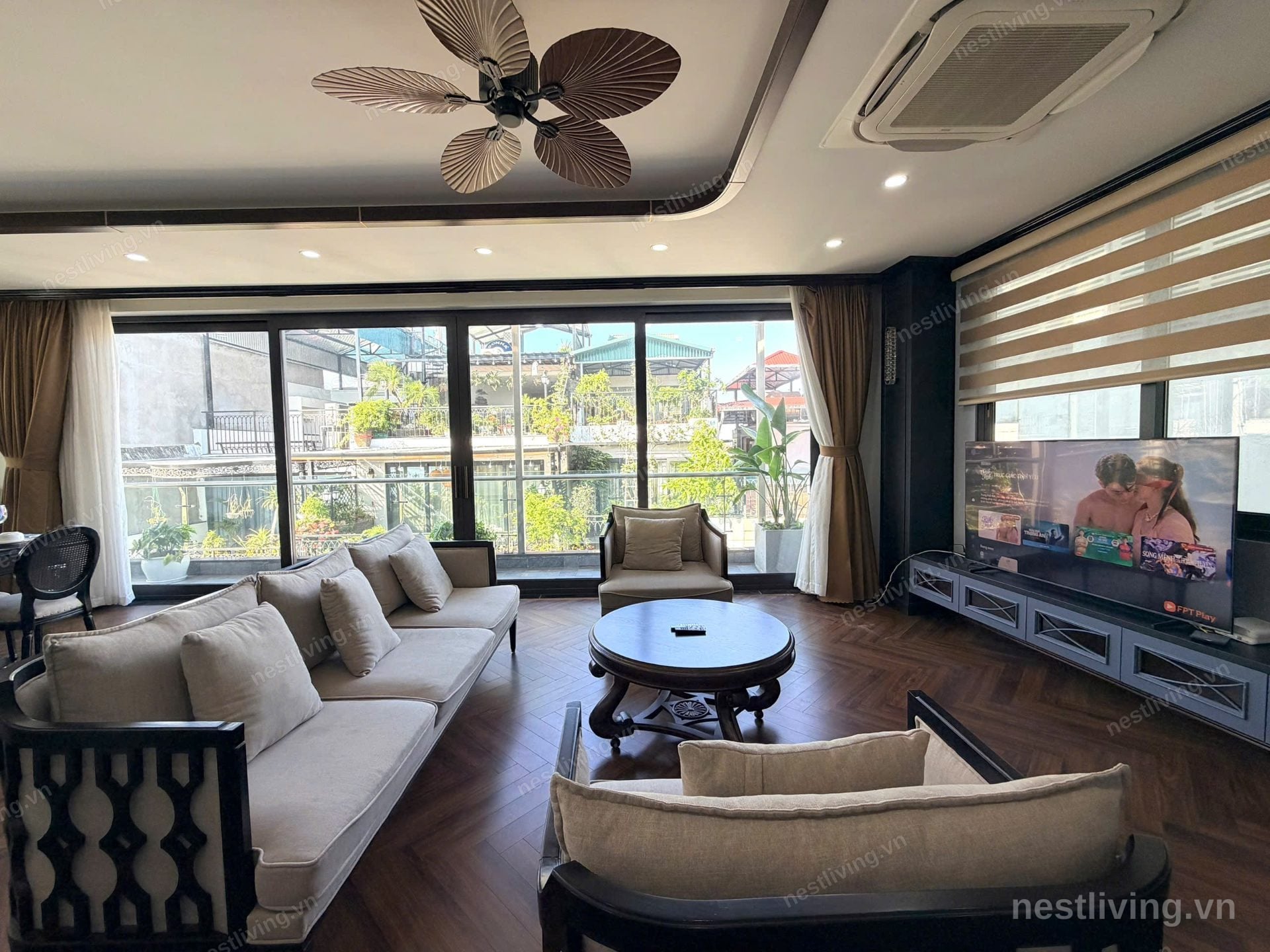 Lake View 2-Bed Apartment for Rent in West Lake, Hanoi
