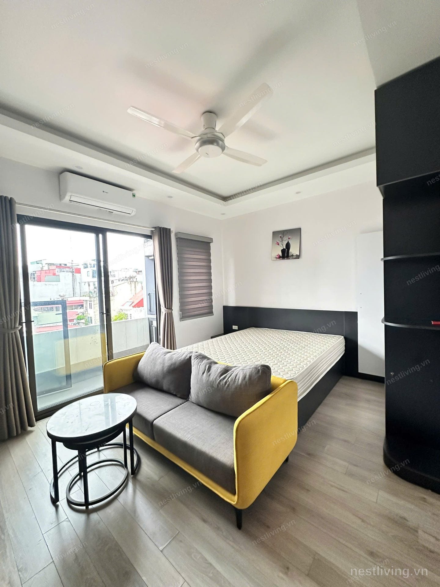 Lake View 1-Bed Apartment for Rent in West Lake, Hanoi