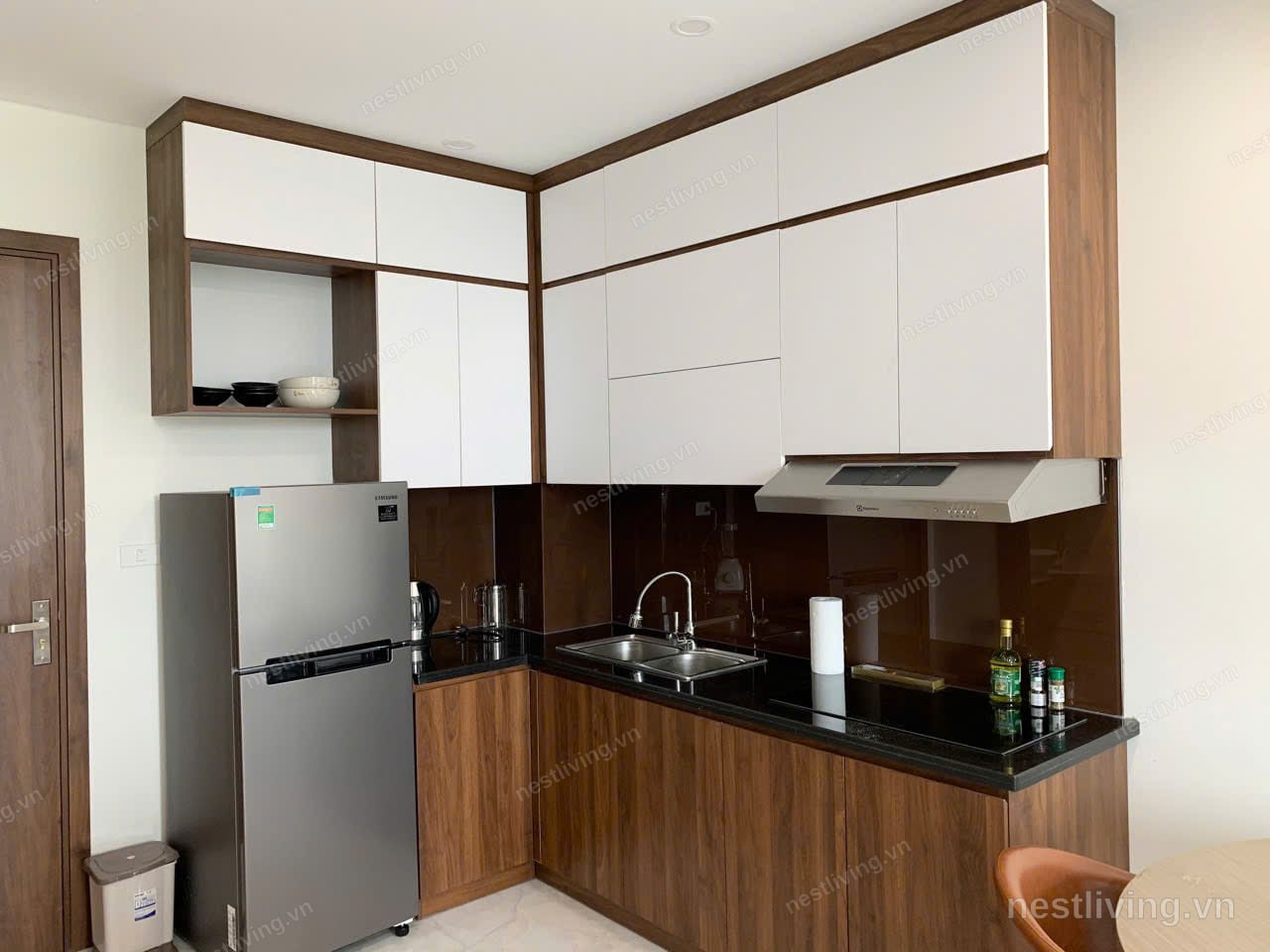 1-Bed Apartment with Lake View for Rent in West Lake, Hanoi