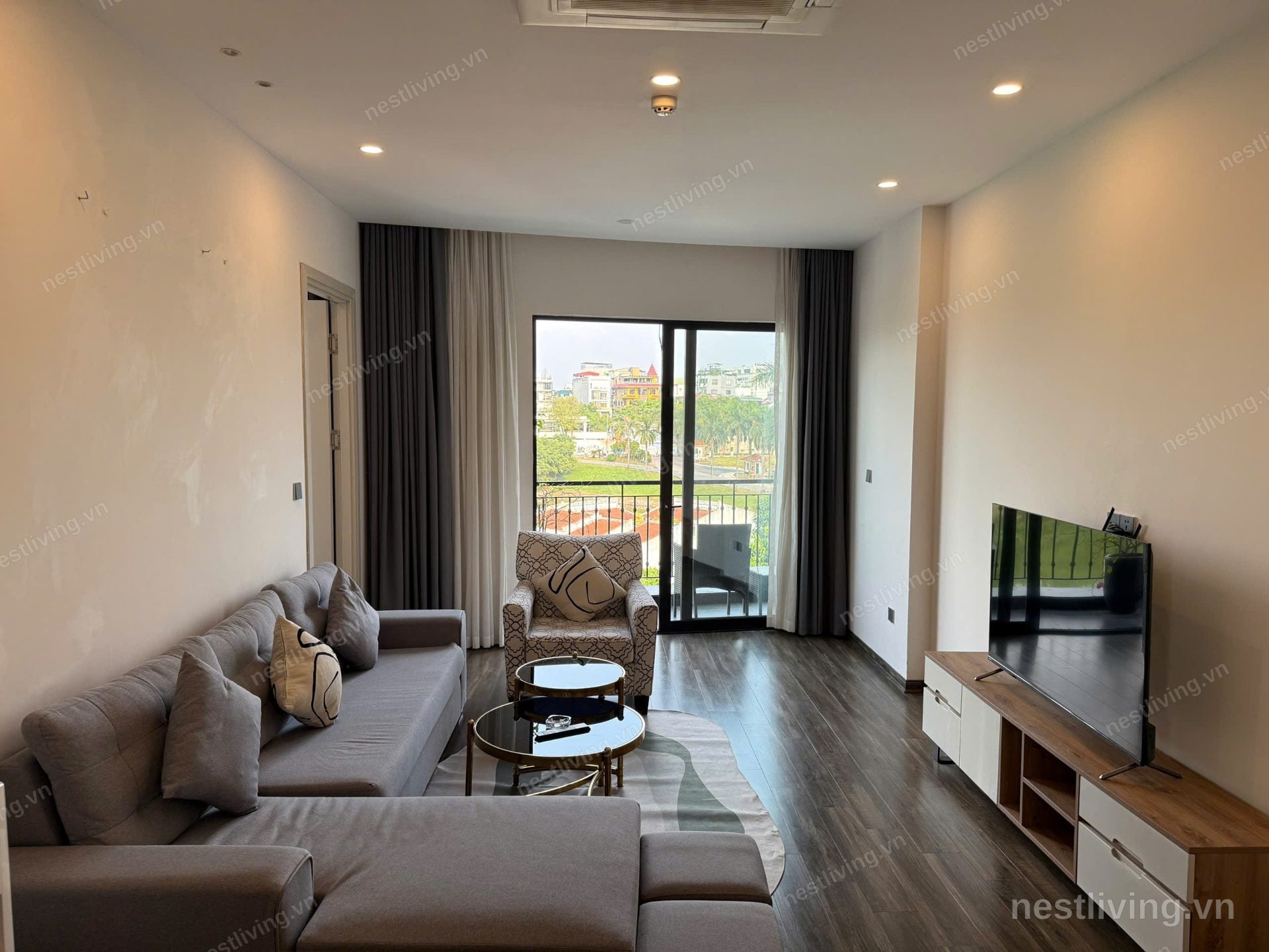3-Bed Apartment with Lake View for Rent in West Lake, Hanoi