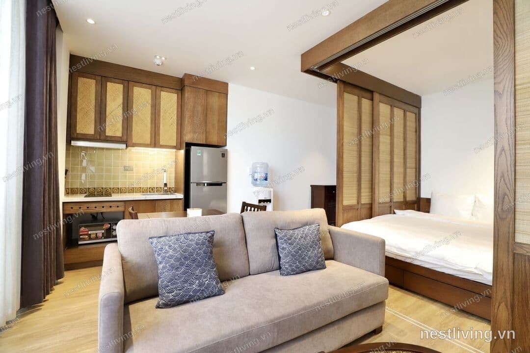 Balcony 1-Bed Apartment for Rent in Old Quarter, Hanoi