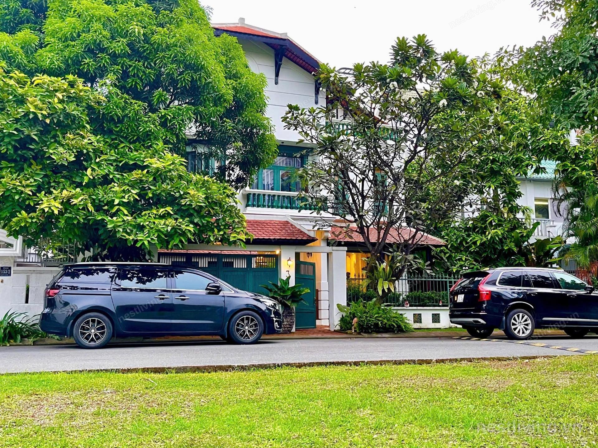Balcony 5-Bed Villa for Rent in Quận 2, Ho Chi Minh City