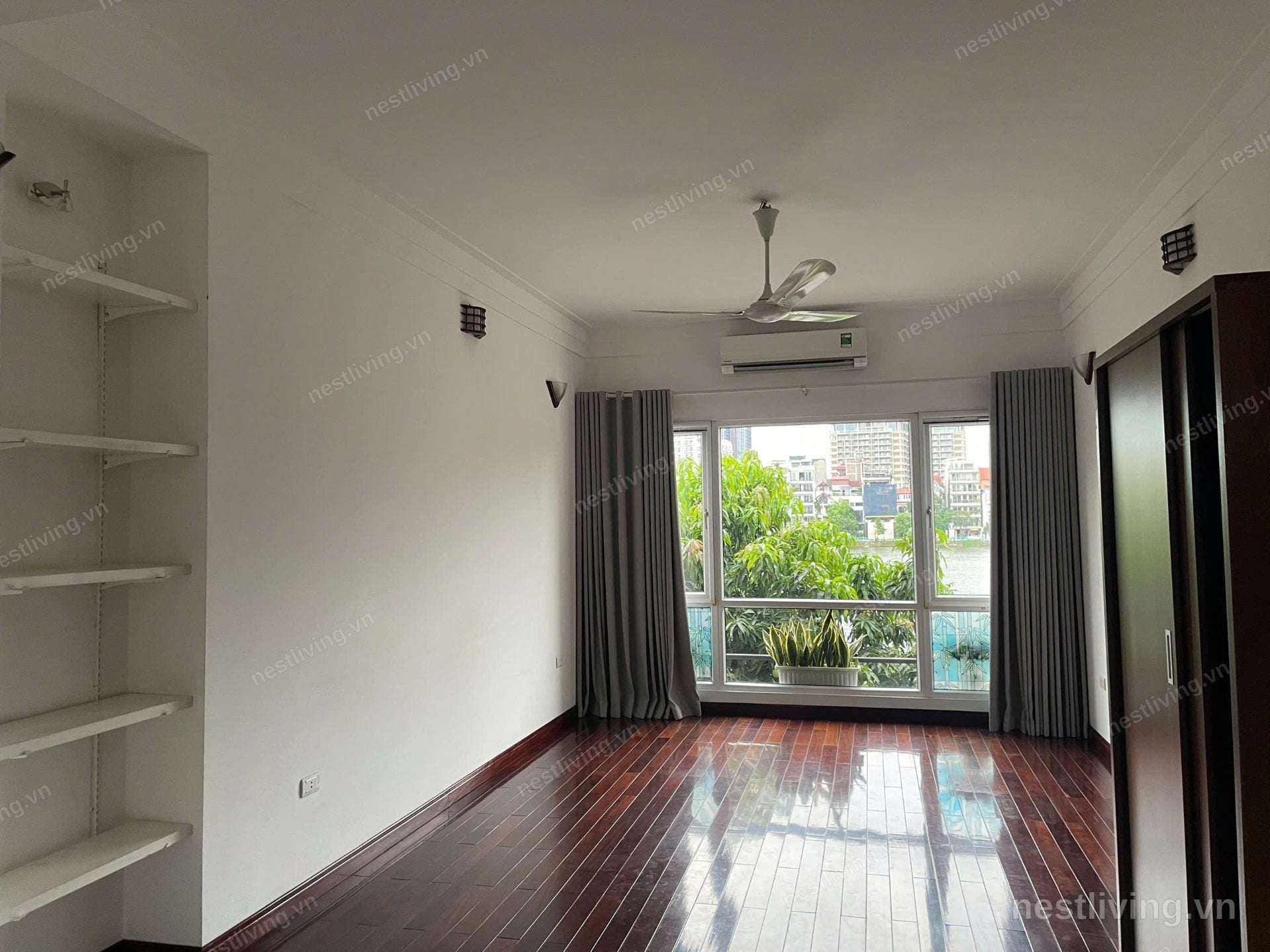 3-Bed Villa with Lake View for Rent in West Lake, Hanoi