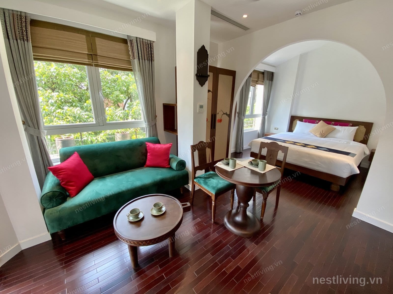 Balcony 1-Bed Apartment for Rent in Ba Dinh, Hanoi