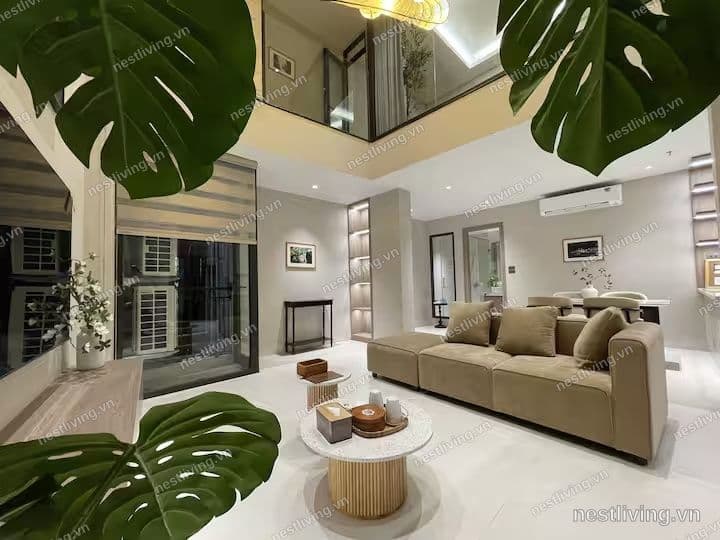 Balcony 2-Bed Apartment for Rent in West Lake, Hanoi