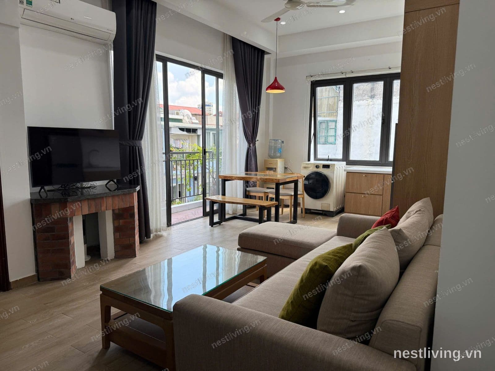 Lake View 2-Bed Apartment for Rent in West Lake, Hanoi