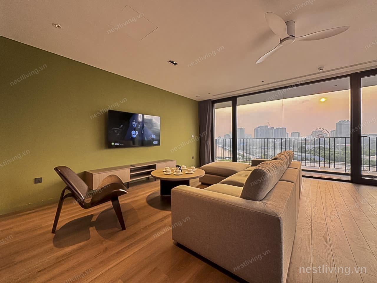 Lake View 2-Bed Apartment for Rent in West Lake, Hanoi