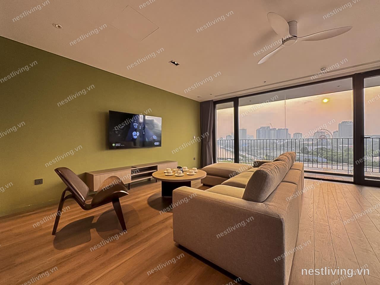Lake View 2-Bed Apartment for Rent in West Lake, Hanoi