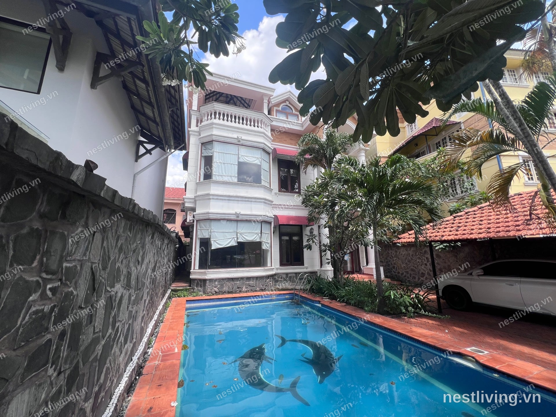 Balcony 4-Bed Villa for Rent in Quận 2, Ho Chi Minh City