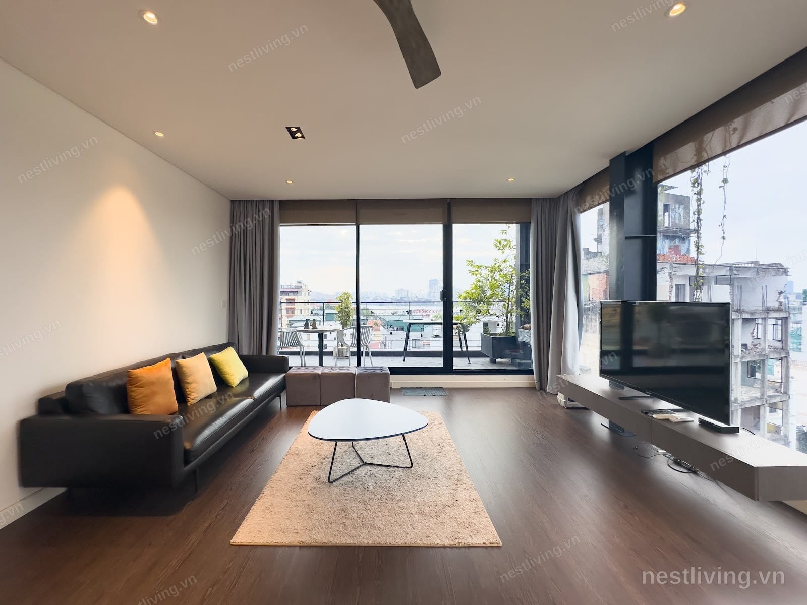 City View 3-Bed Apartment for Rent in West Lake, Hanoi