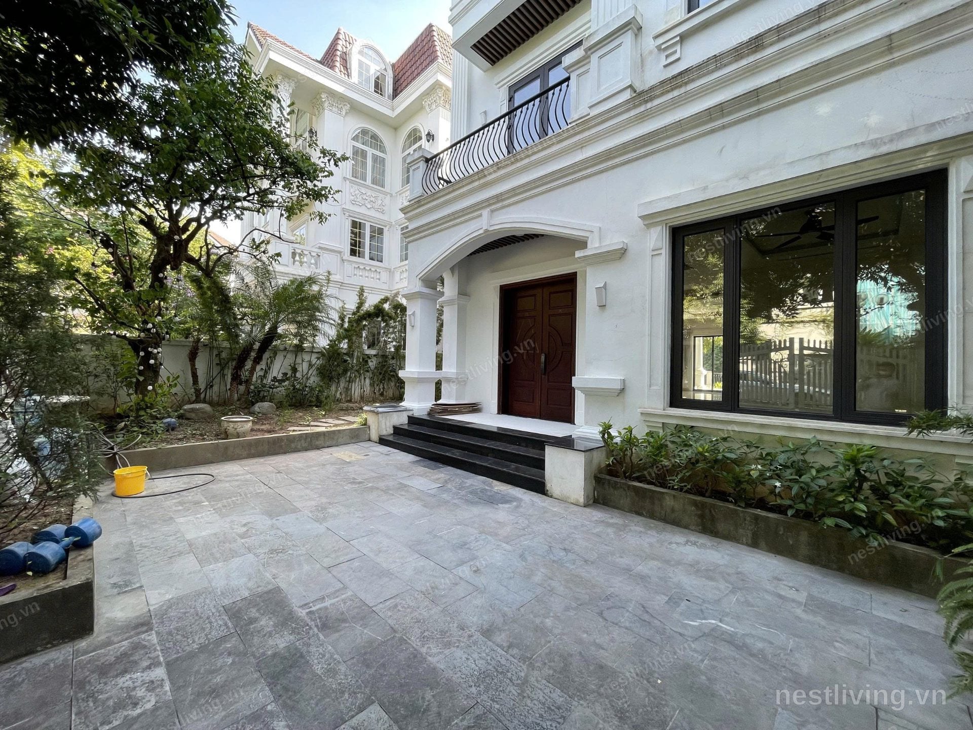 4-Bed Villa with Lake View for Rent in Long Bien, Hanoi