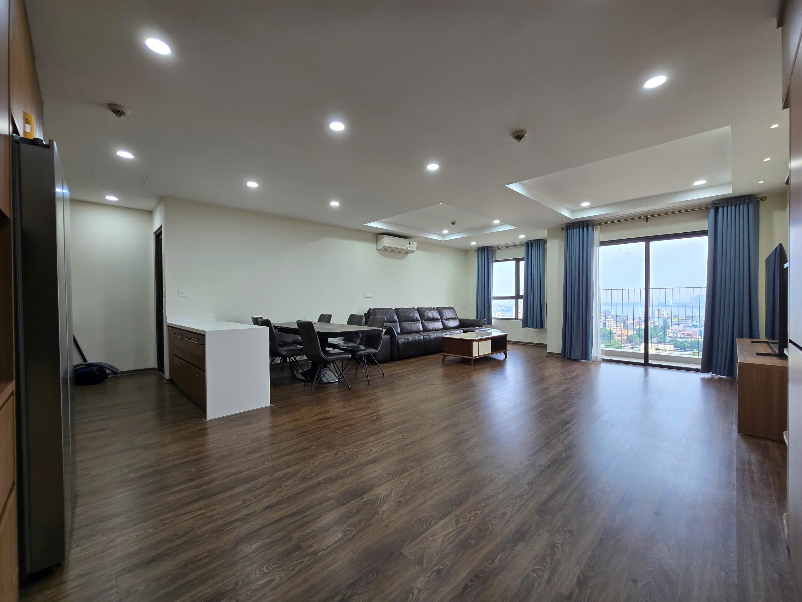 Spacious 1 Bedroom Apartment for Rent at Kosmo Tay Ho, Xuan La 2
