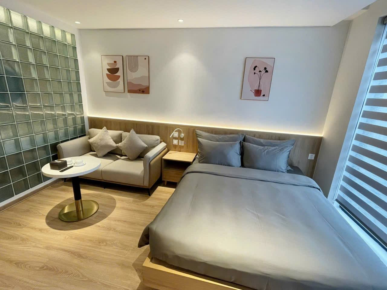 Live in the heart of Hanoi - Studio & 1 Bedroom Apartments on Le Duan 3