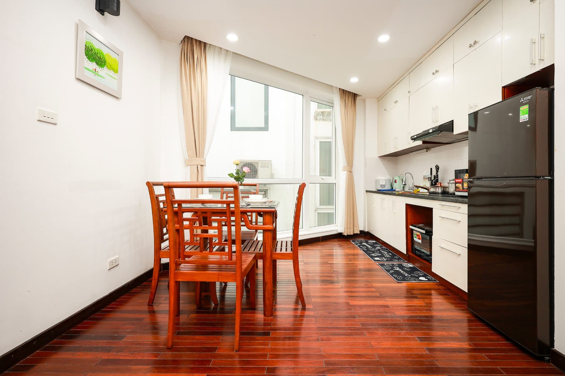 Bright 2 bedroom apartment at Xóm Chua street 3