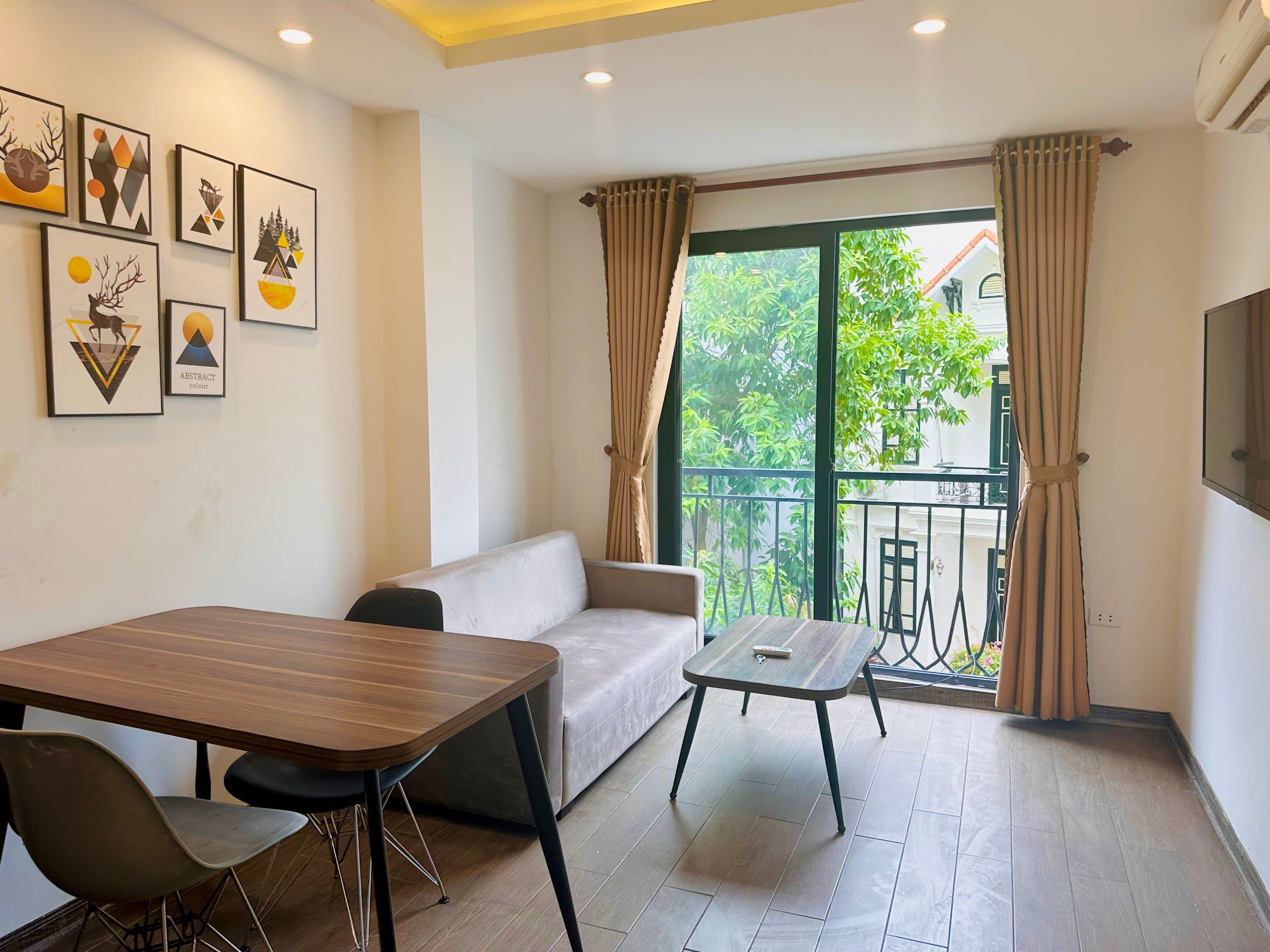 High floor 1 Bedroom in Tay Ho 2