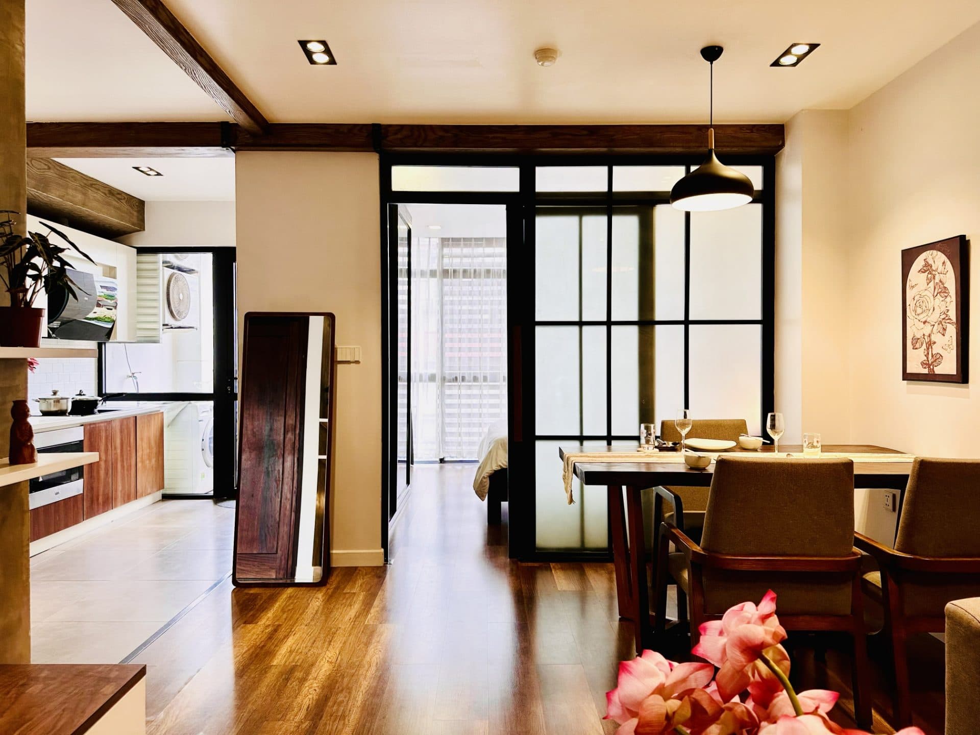 Modern Style 1 Bedroom In Tay Ho 2
