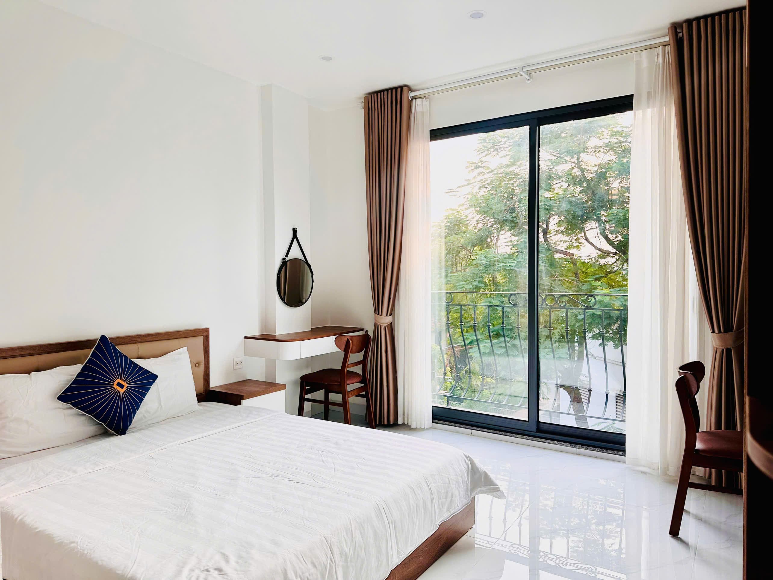 Stunning Studio in Dang Thai Mai 2